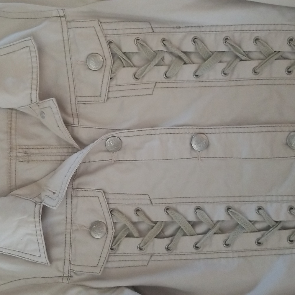 Jean Jacket - Picture 2 of 6